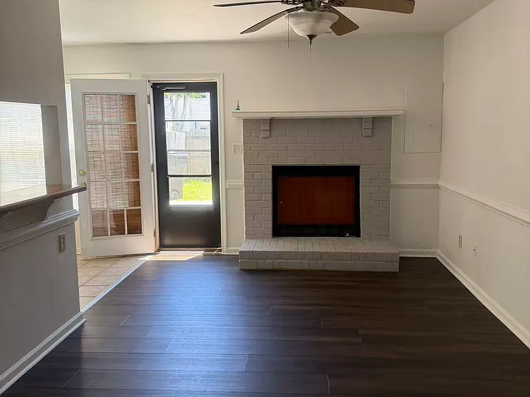 4905 Windbrooke Ct — Photo 5