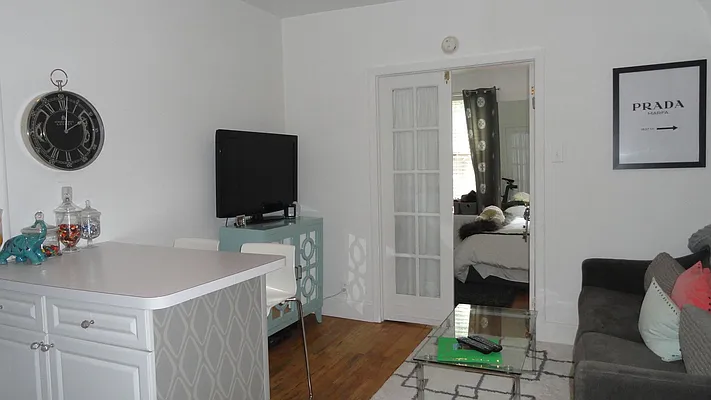 Rented by Manhattan Flats | media 12