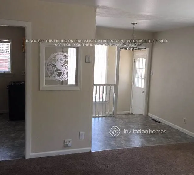 1351 Oswego St — Photo 40