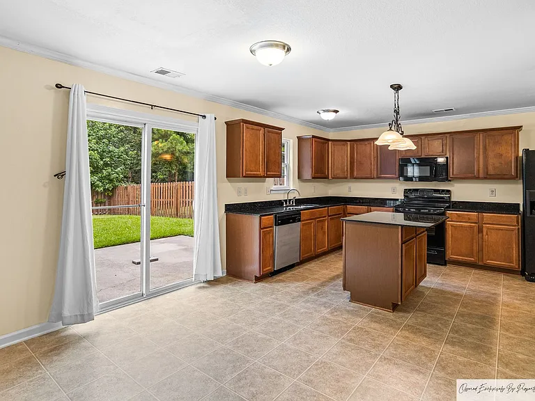 1279 Green Turf Ln — Photo 12