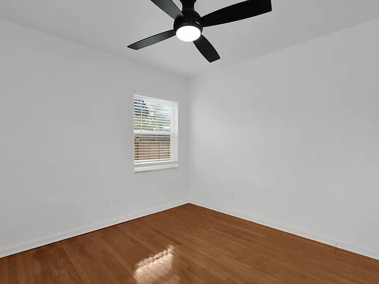 1604 Margate Ave — Photo 22