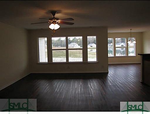 4th image of 106 Lake Shore