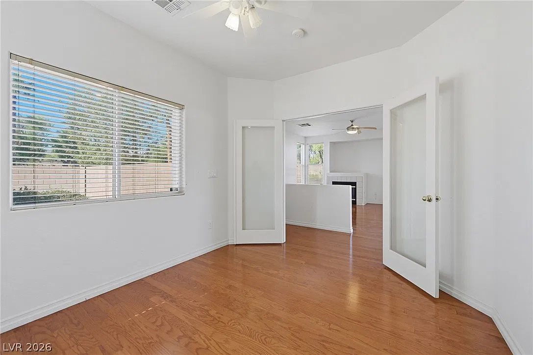 3 bed, 2.5 bath, 1681 sqft, $2,450 — Photo 4