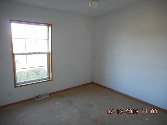 4th image of 5900 S Burlington Dr
