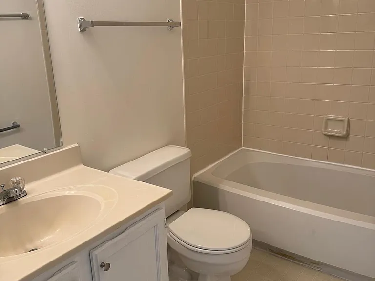 188 Crossbow Ln #243 — Photo 17