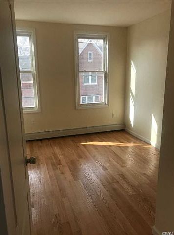 2nd image of 5409 69th Ln