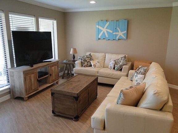 2nd image of 1010 Padre Blvd #110