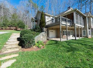 600 Meadow View Ln, Clarkesville, GA 30523