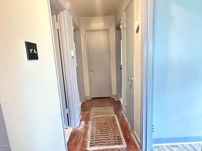 2904 Woodside Dr — Photo 16