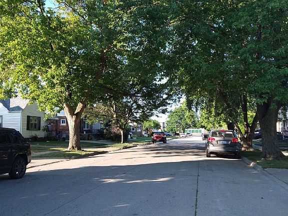5th image of 18825 Ruth St
