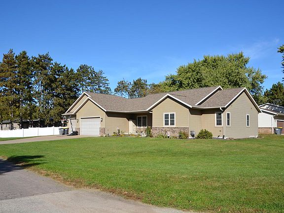 2nd image of 934 Amy DRIVE