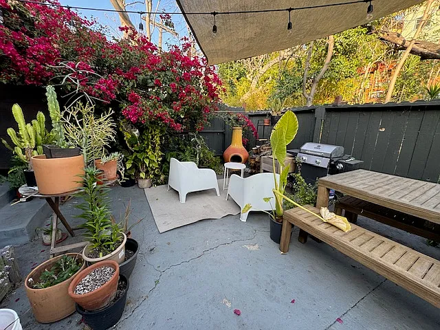732 Silver Lake Blvd — Photo 12