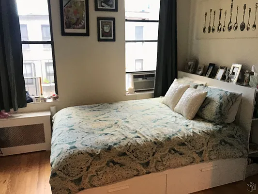 Rented by Halstead Real Estate | media 15