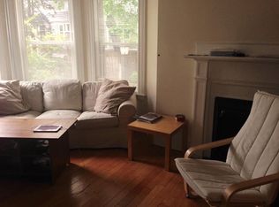 25 Hammond St APT 1, Cambridge, MA 02138