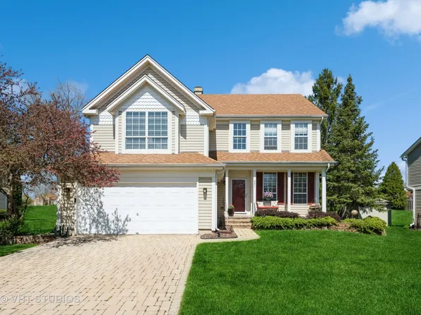 261 Superior Cir, Bartlett, IL 60103