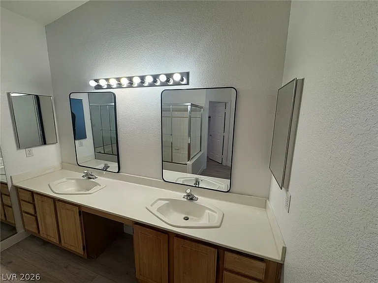 8772 Bridgeport Bay Ave — Photo 28