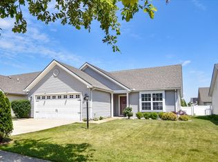 412 Luria Ln, Champaign, IL 61822