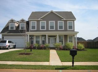 211 Raleigh Dr, Warner Robins, GA 31088