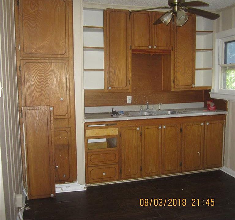 2nd image of 1358 Portland Ave