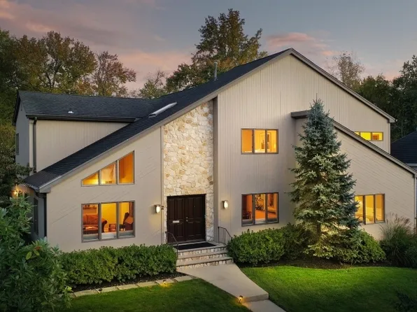 2 Brookside Ct, Scotch Plains Twp., NJ 07076