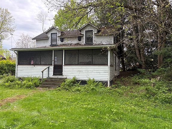 2nd image of 10690 Glenn Blvd
