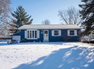 825 Belle St, Waterloo, IA 50702