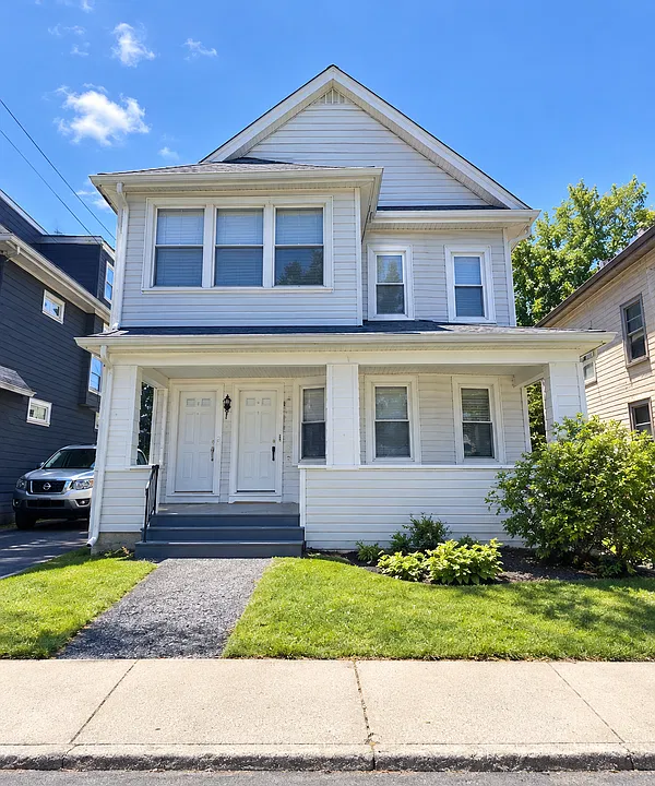 816 Briarwood Ave