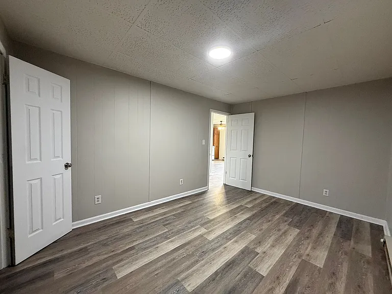 600 Crestview Dr — Photo 13