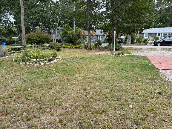 3rd image of 36 Winchester Dr