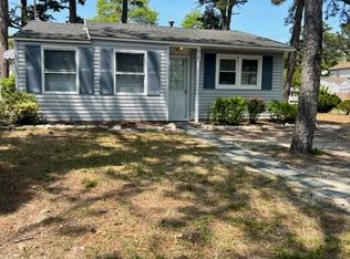 818 Tampa Rd, Forked River, NJ 08731