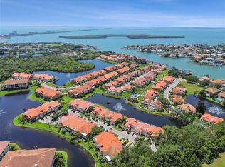 2 Lincoln Ave S, Saint Petersburg, FL 33711