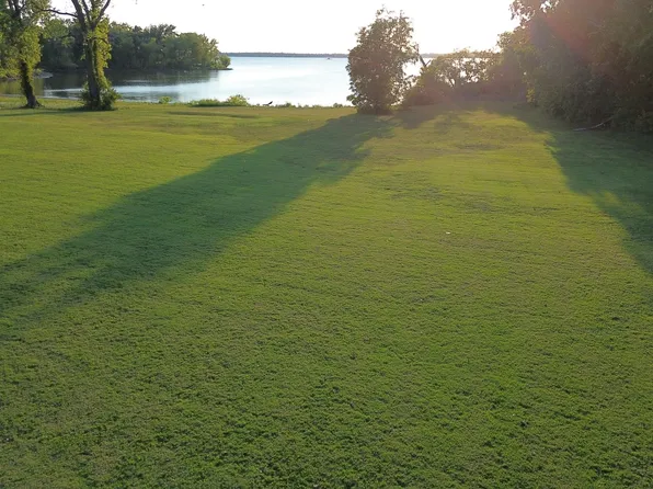 Lakeshore Dr, Grove, OK 74344