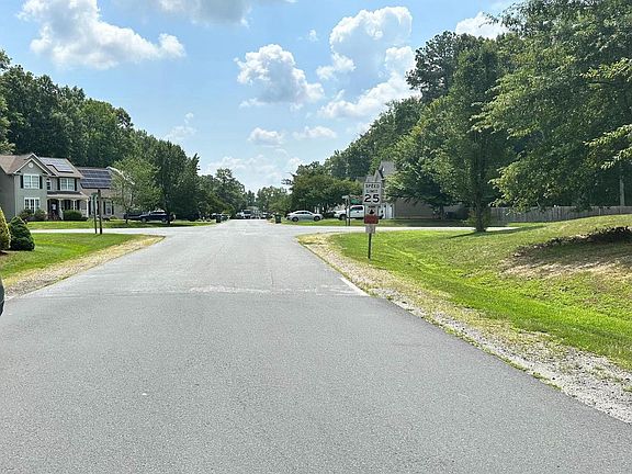 4th image of 10220 Jim Morris Rd