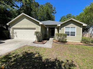 202 S Hallowes Dr, Saint Marys, GA 31558