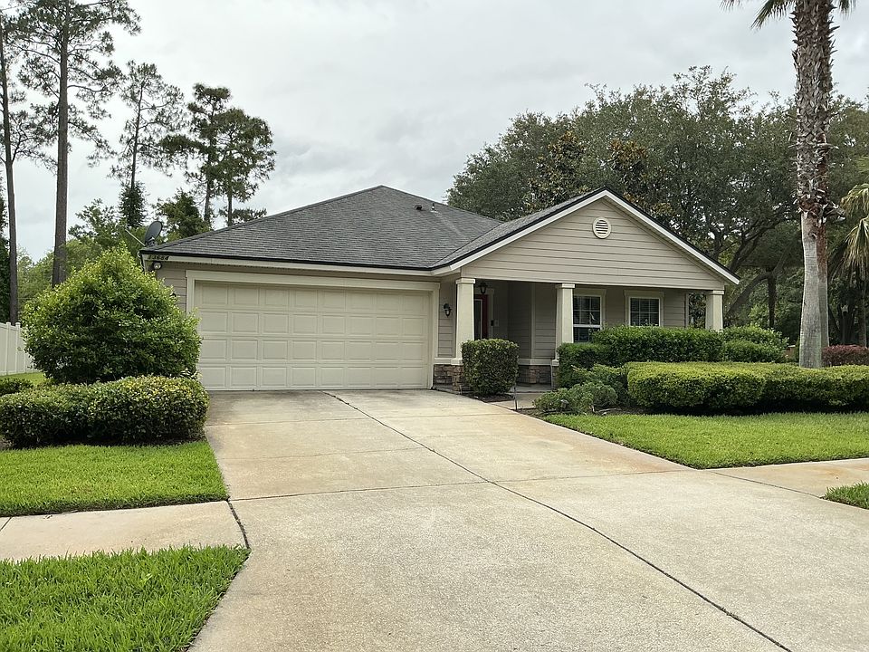1st image of 13684 Chipperfield Ln