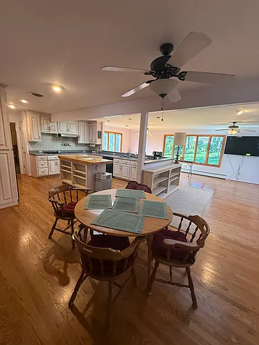 2335 Cantle Ln Photo 1