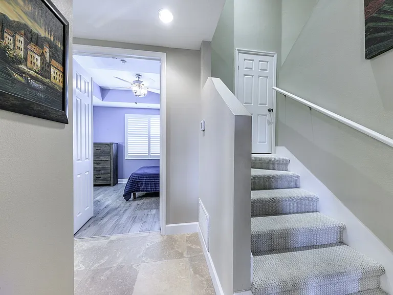10300 Tarpon Landings Ter #4 — Photo 24