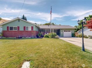 412 Parkview St, Milton Freewater, OR 97862