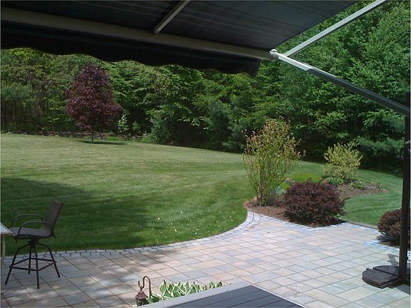 Custom  patio