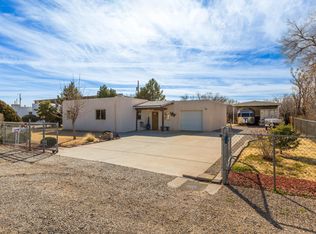 316 Homeland Rd NW, Albuquerque, NM 87114