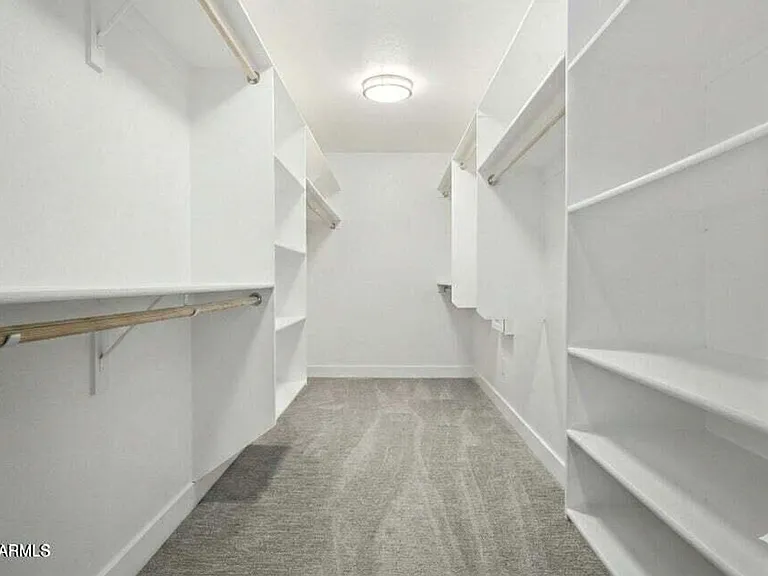 10617 W Daley Ln — Photo 49