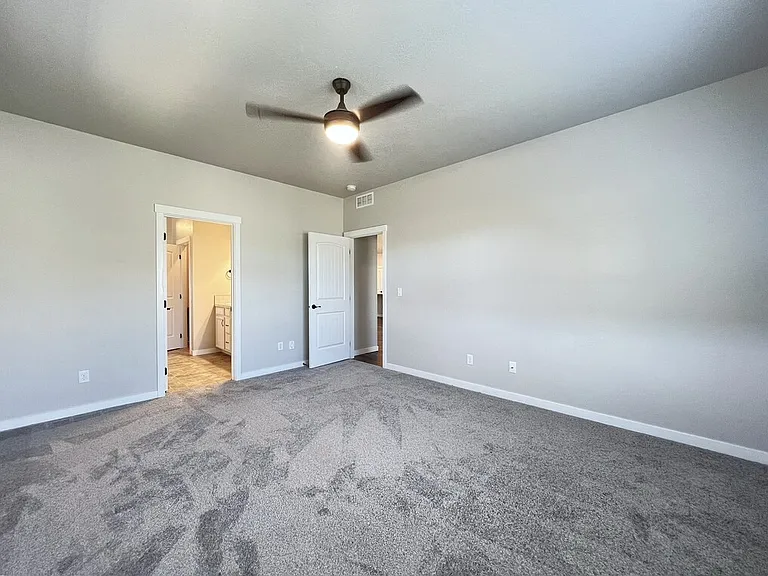 15136 N Fishing Creek Ave — Photo 34