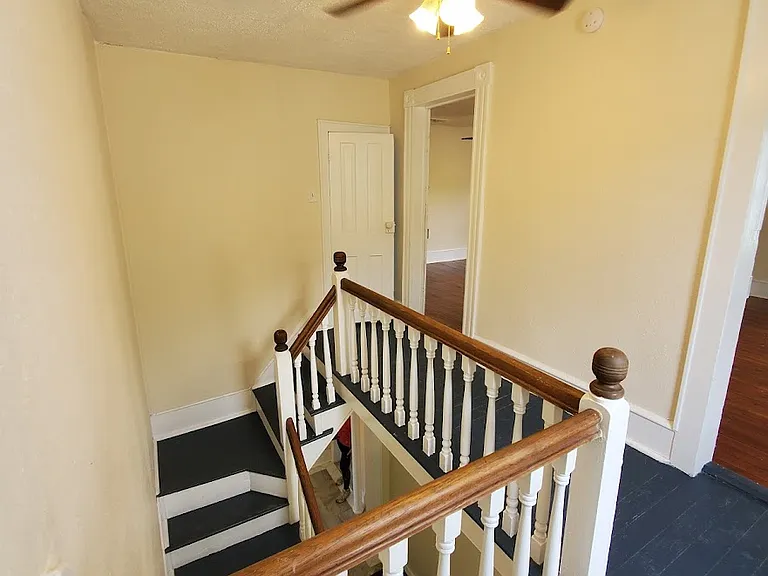 1419 Windsor Ave #5 — Photo 12