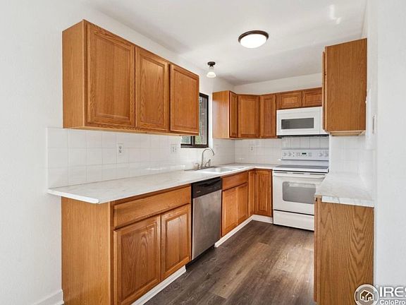 2nd image of 3021 11th Ave