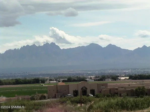 5600 Spanish Pointe Rd, Las Cruces, NM 88007