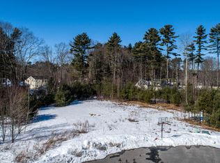 20 Chestnut Ln, Kennebunk, ME 04043