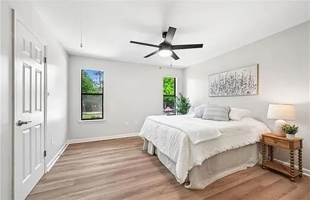 2 bed, 2.0 bath, 1200 sqft, $1,800 — Photo 4