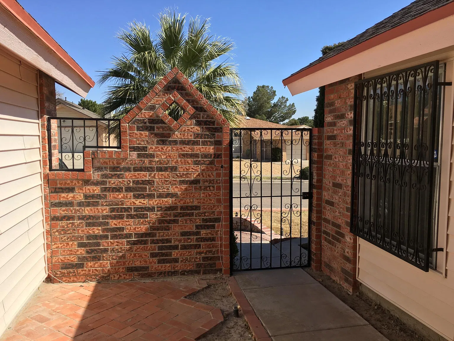 11782 Stephanie Dr — Photo 4