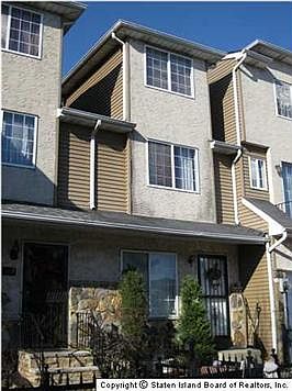 1st image of 60 Long Pond Ln