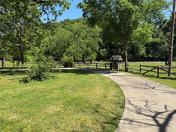 4th image of 13262 Walnut Valley Rd